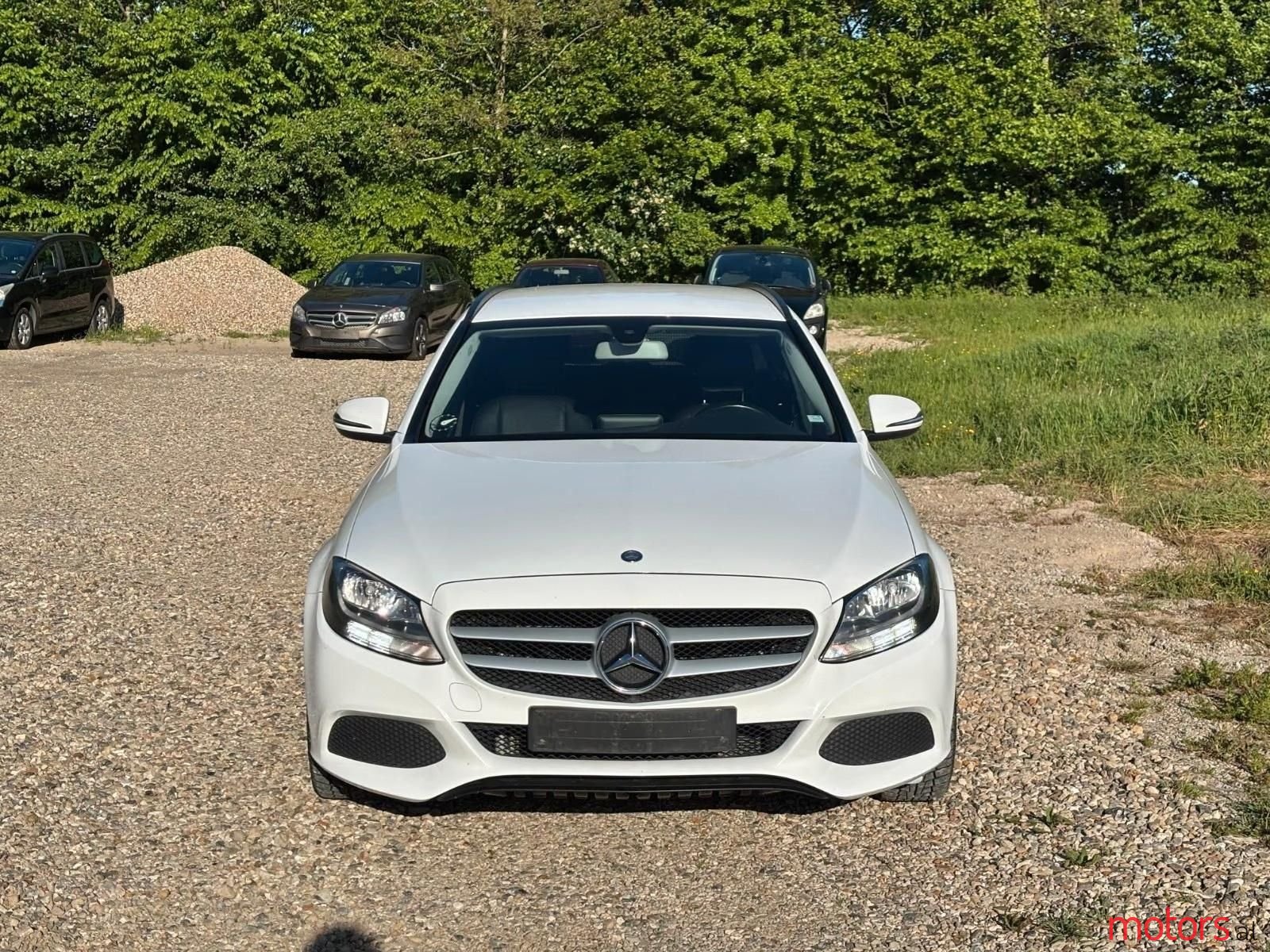 2016' Mercedes-Benz C 200 photo #1