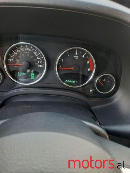 2012' Jeep Compass photo #6
