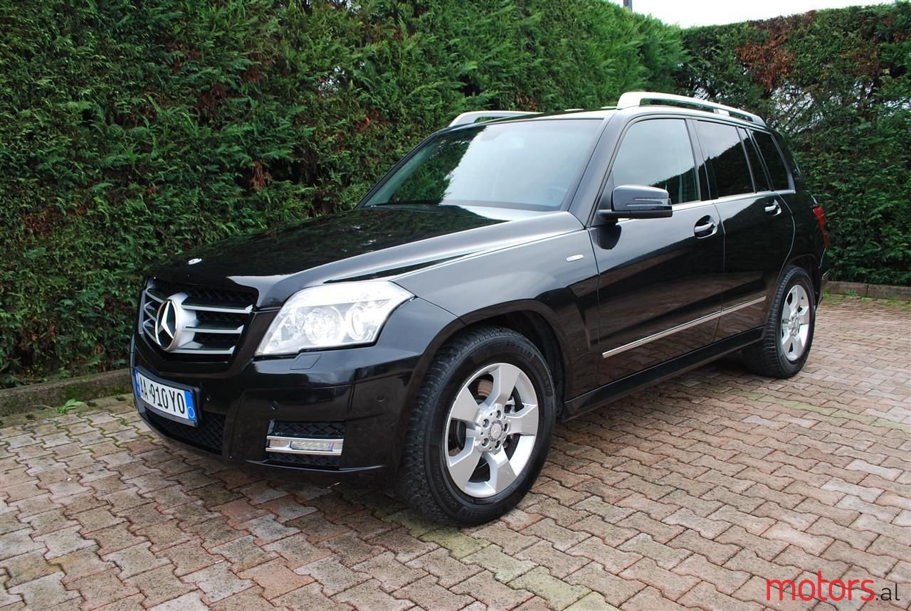 2011' Mercedes-Benz GLK 220 photo #4