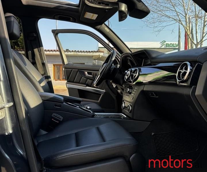 2014' Mercedes-Benz GLK 250 photo #5