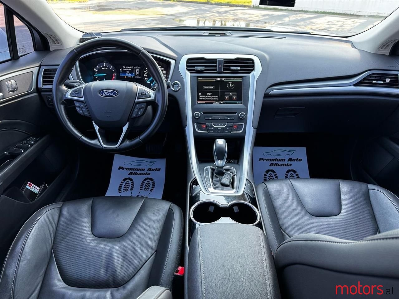 2015' Ford Mondeo photo #2
