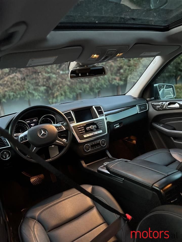 2013' Mercedes-Benz ML 350 photo #6