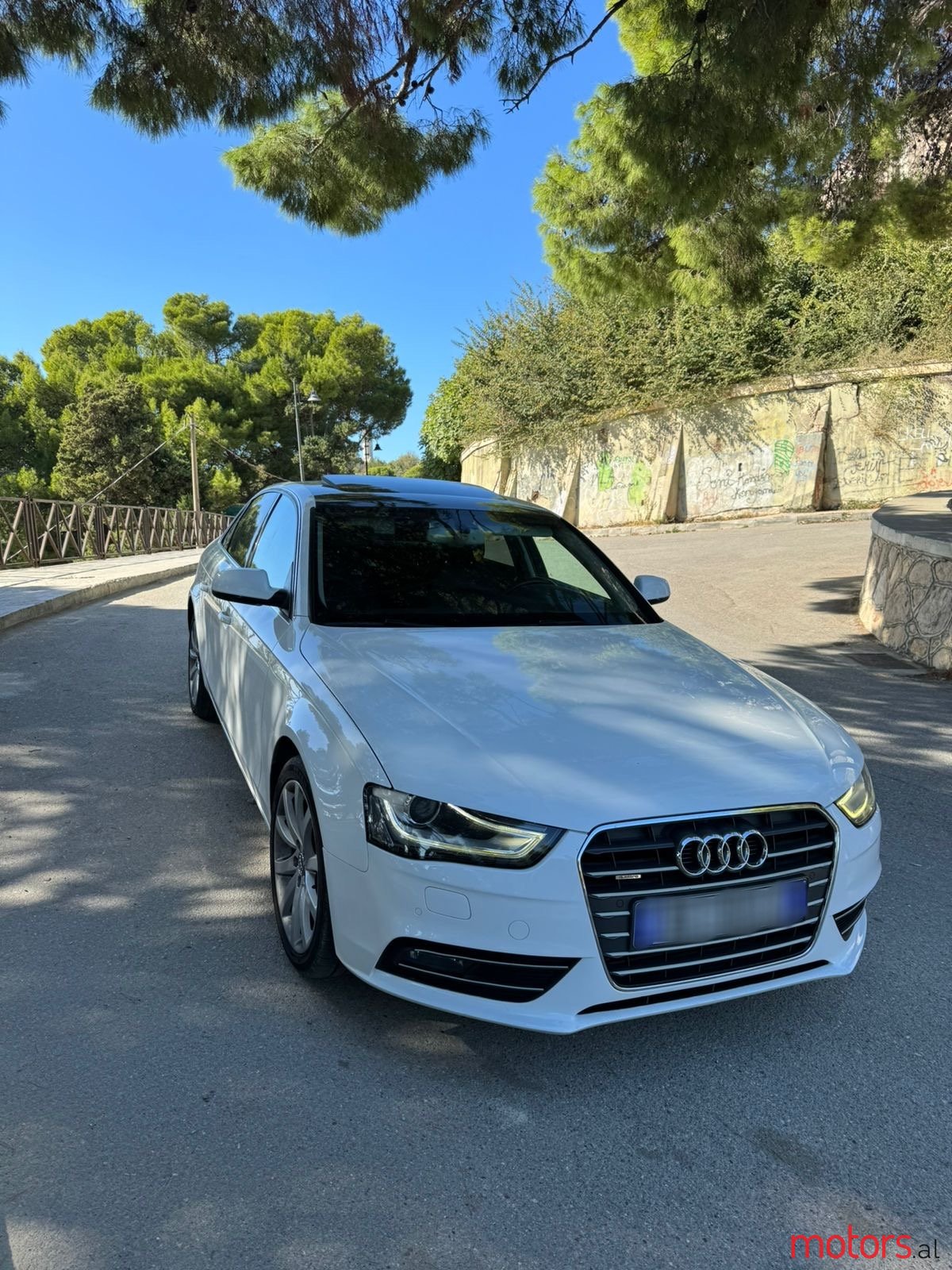 2015' Audi A4 photo #1