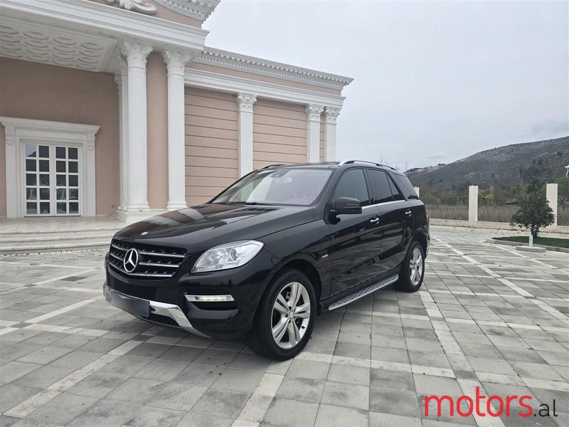 2013' Mercedes-Benz ML 350 photo #1