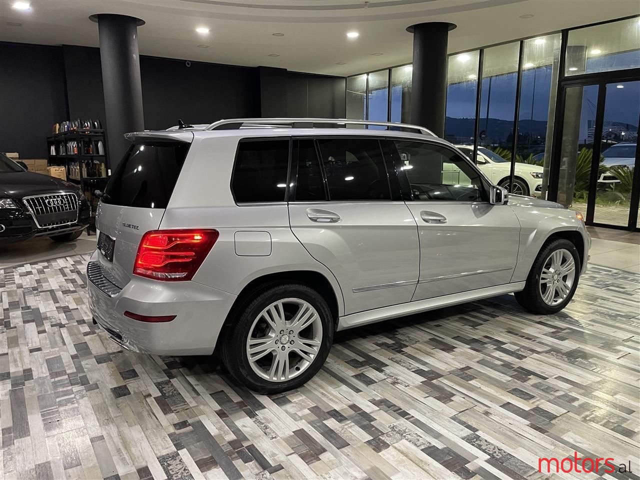 2013' Mercedes-Benz GLK 220 photo #2