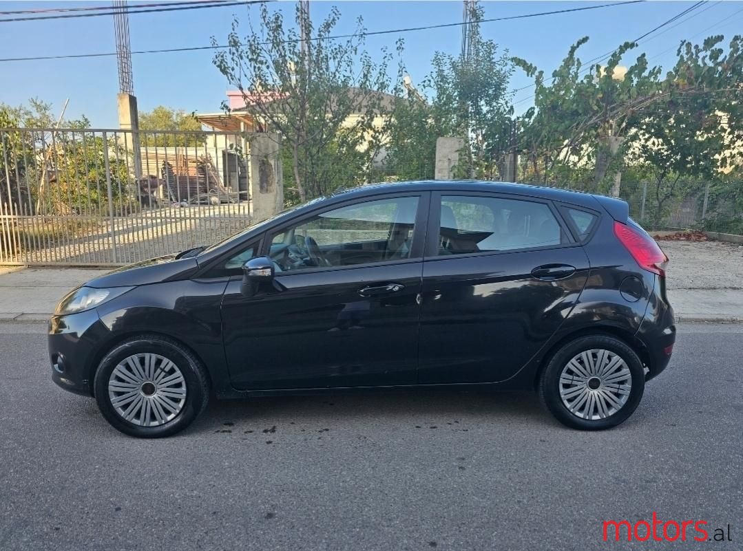 2009' Ford Fiesta photo #6