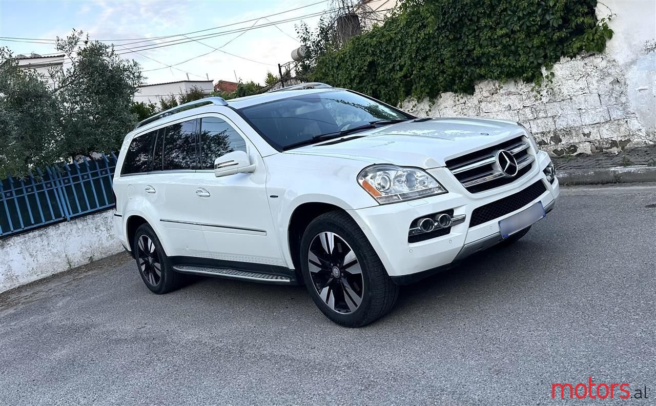 2011' Mercedes-Benz GL 350 photo #5