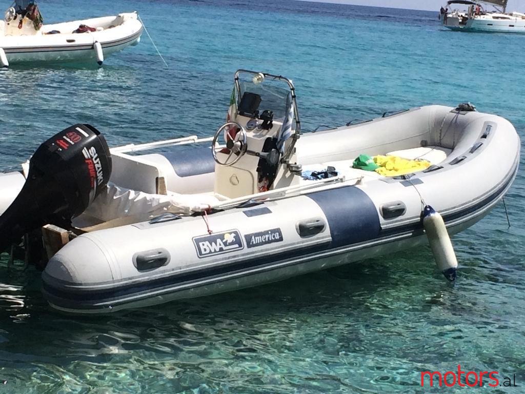 2000' Yamaha photo #1