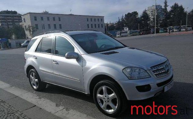 2006' Mercedes-Benz ML-Class photo #1