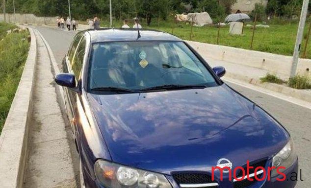 2003' Nissan Almera photo #1