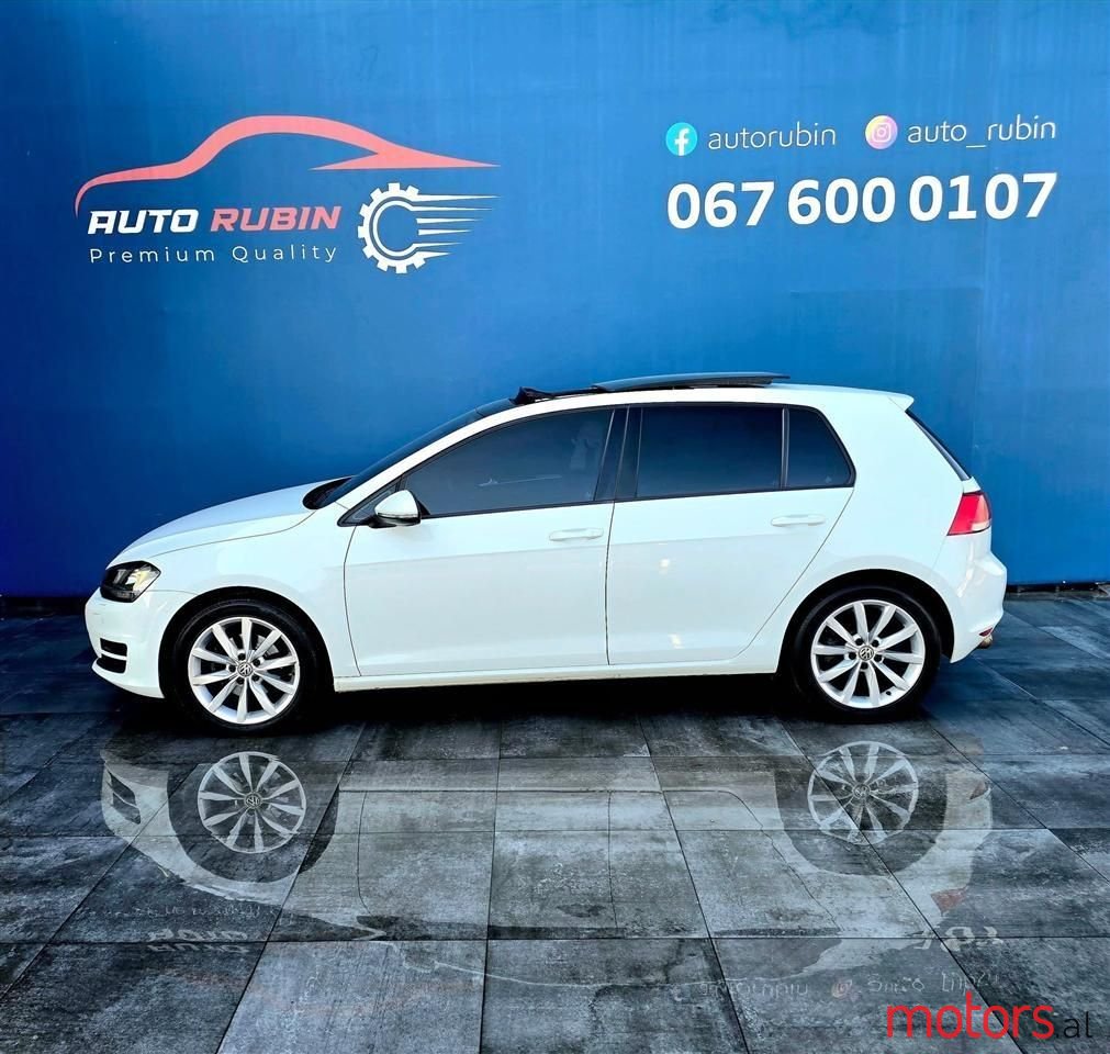 2013' Volkswagen Golf photo #1