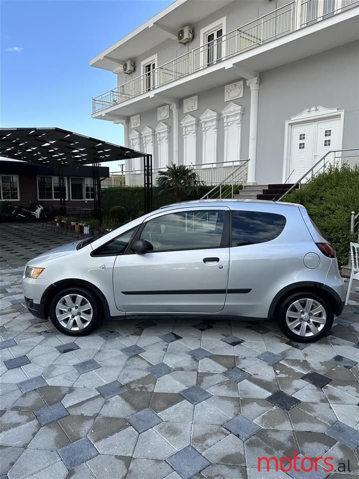 2012' Mitsubishi Colt photo #3