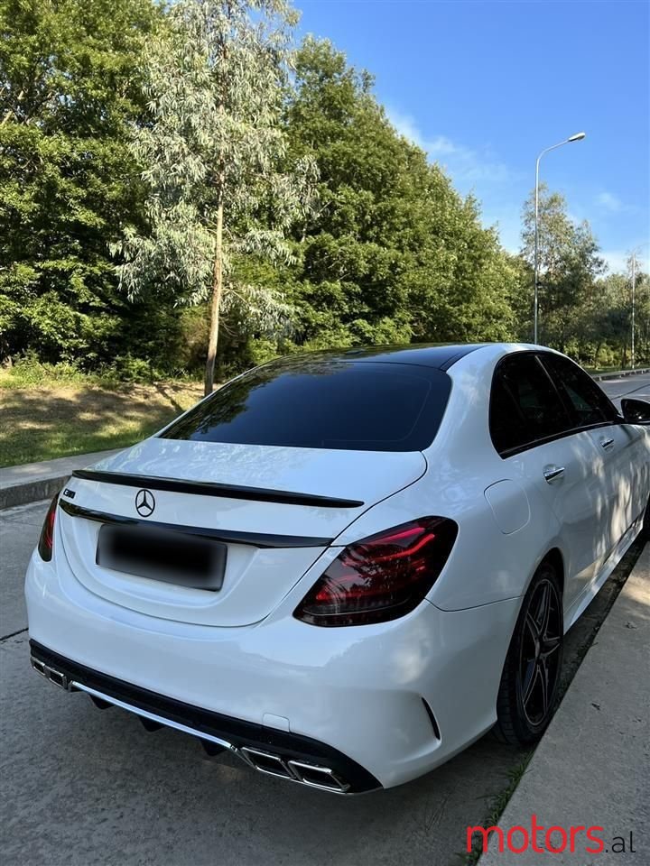 2016' Mercedes-Benz C 300 photo #5