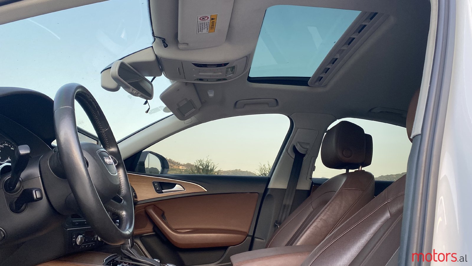 2016' Audi RS6 photo #5