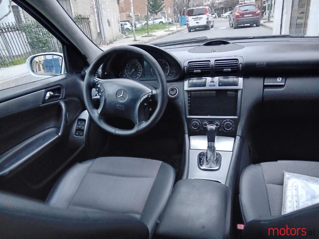 2005' Mercedes-Benz C 220 photo #4