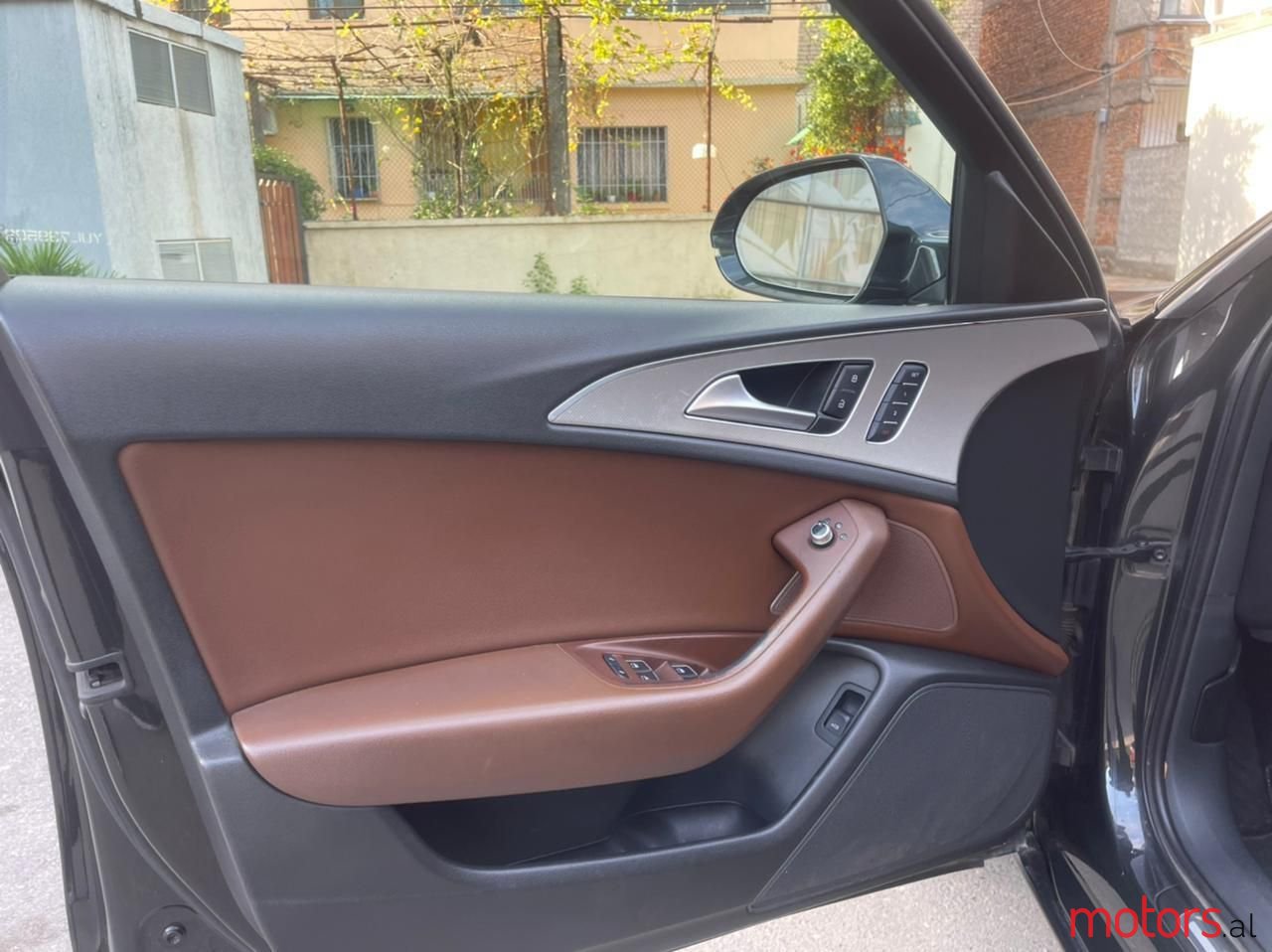 2013' Audi A6 photo #2