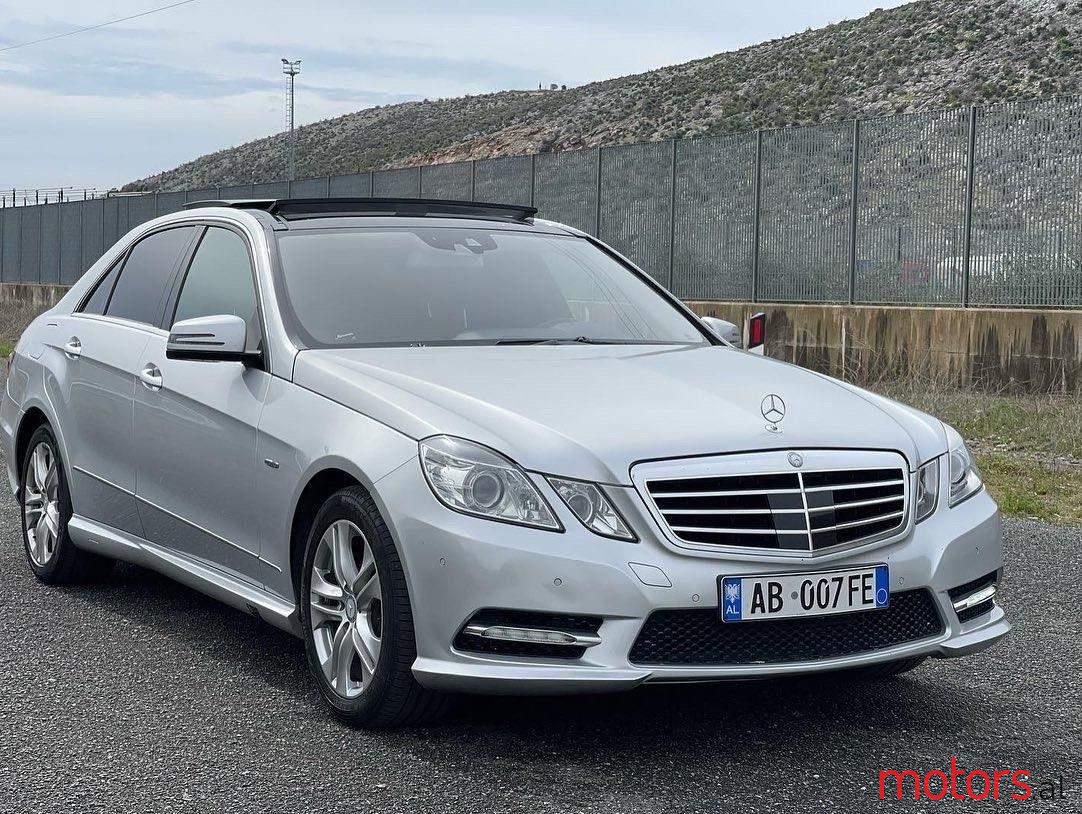 2010' Mercedes-Benz E 250 photo #4