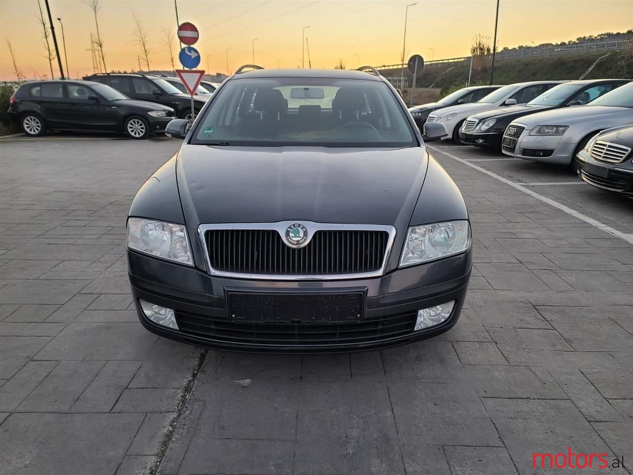 2007' Skoda Octavia photo #4