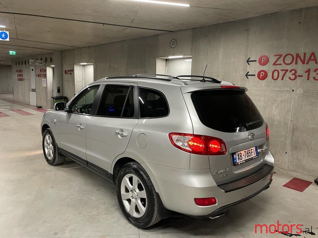 2008' Hyundai Santa Fe photo #5