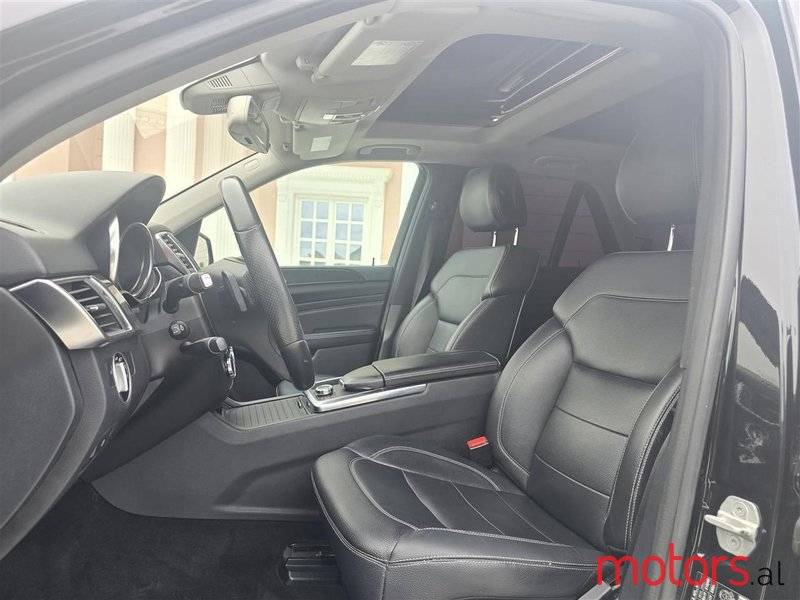 2013' Mercedes-Benz ML 350 photo #2