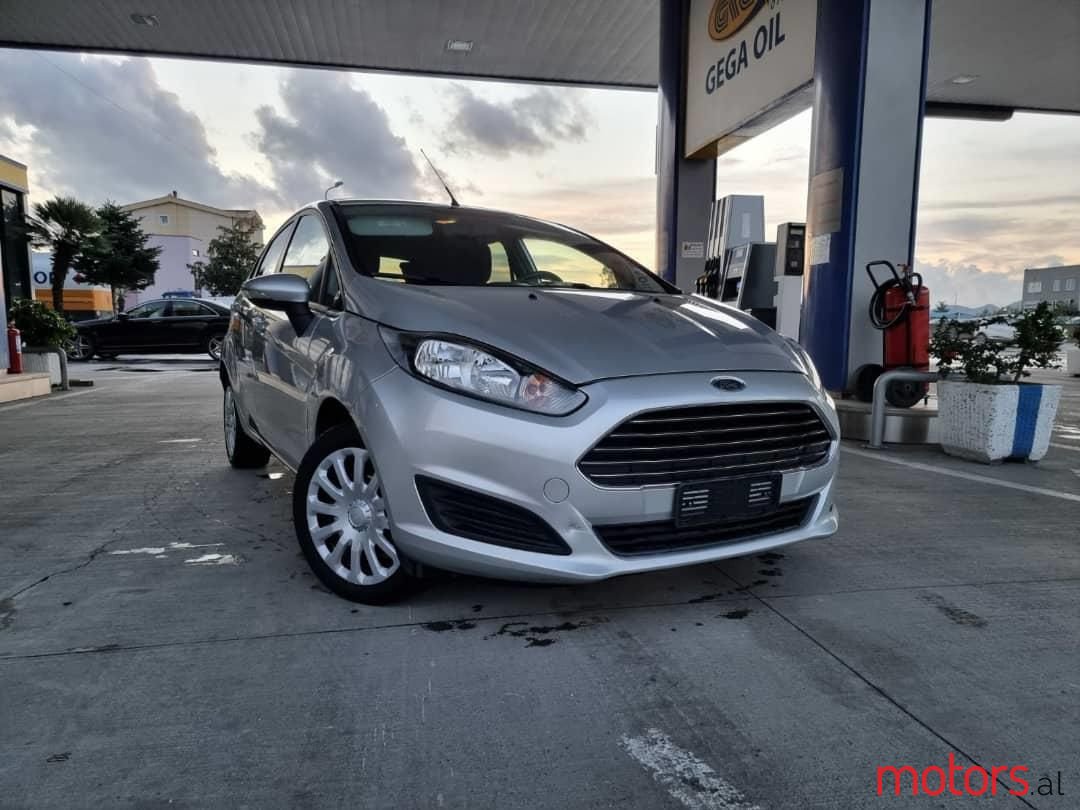 2014' Ford Fiesta photo #3