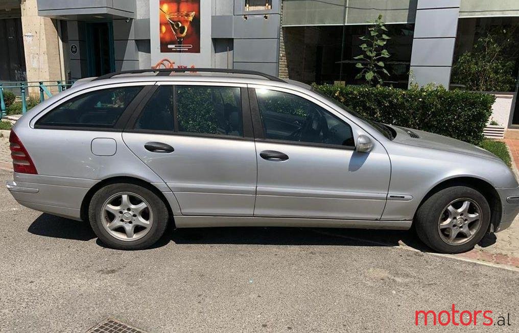 2001' Mercedes-Benz C 200 photo #1