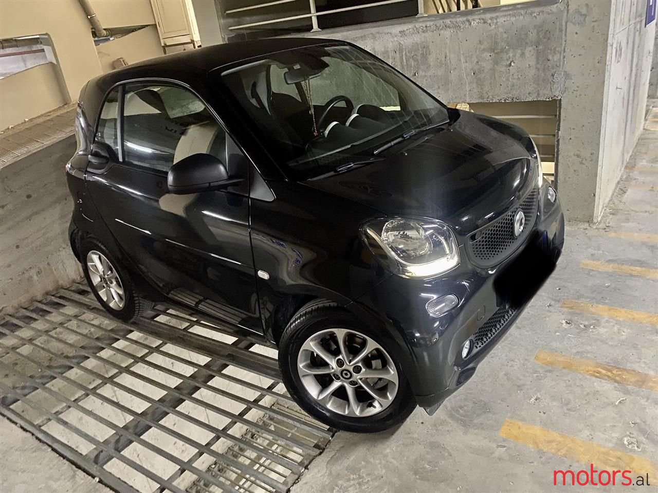 2016' Smart Fortwo photo #2