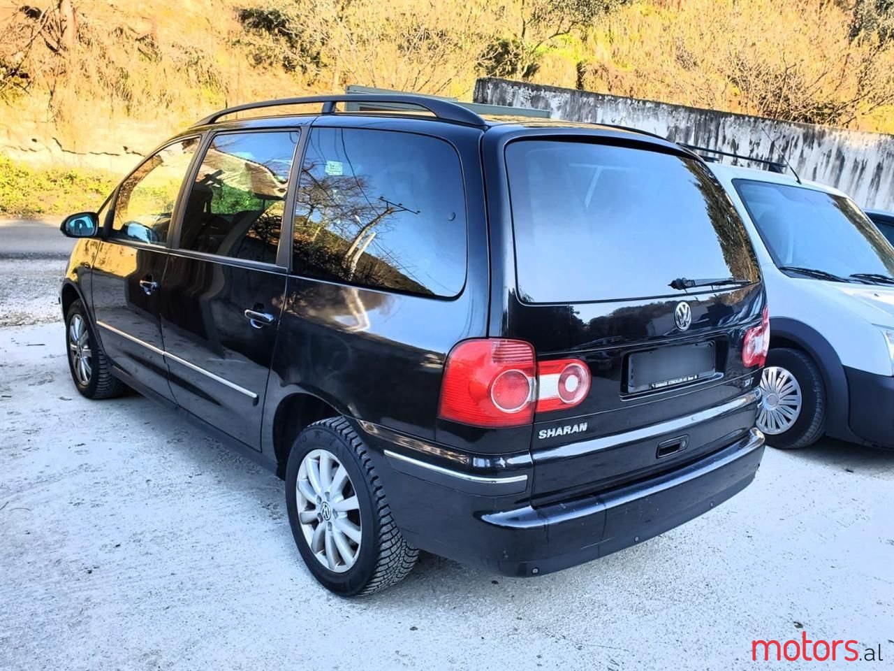 2008' Volkswagen Sharan photo #4