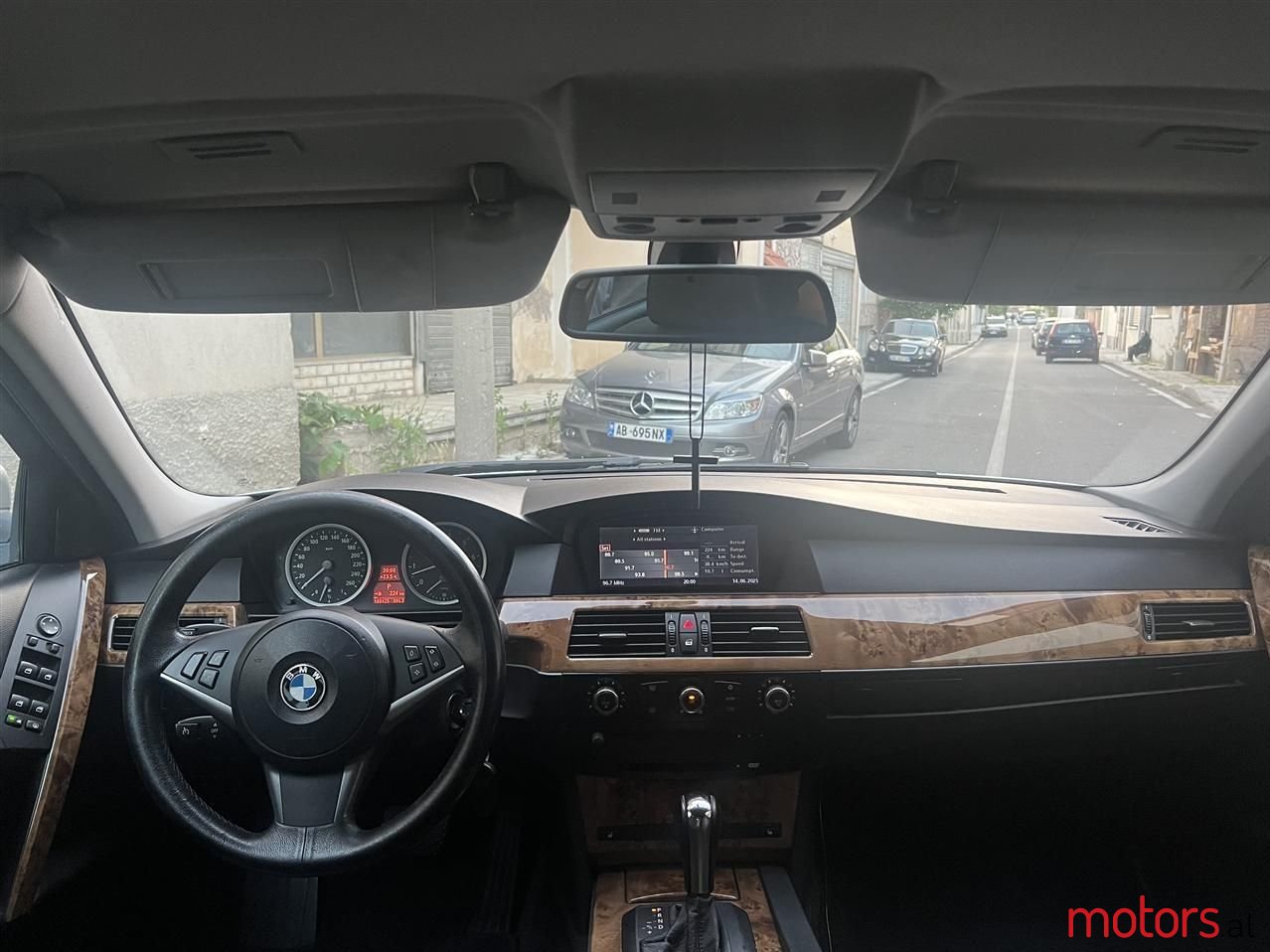 2006' BMW 525 photo #5