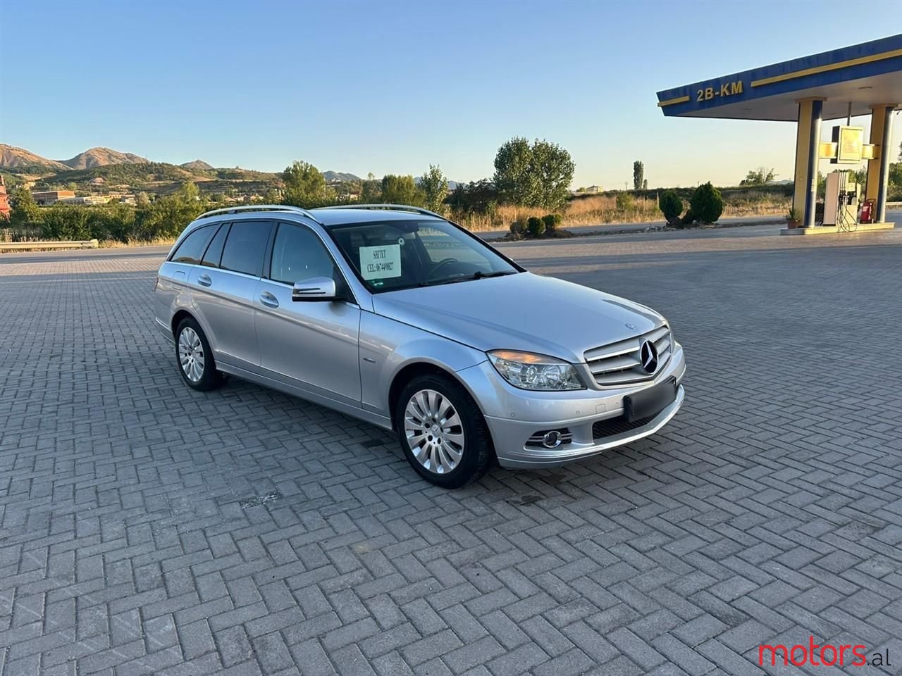 2009' Mercedes-Benz C 180 photo #1