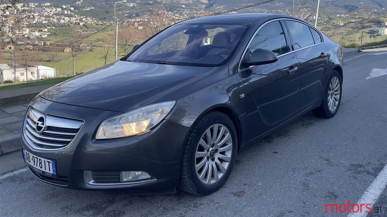 2009' Opel Insignia photo #1