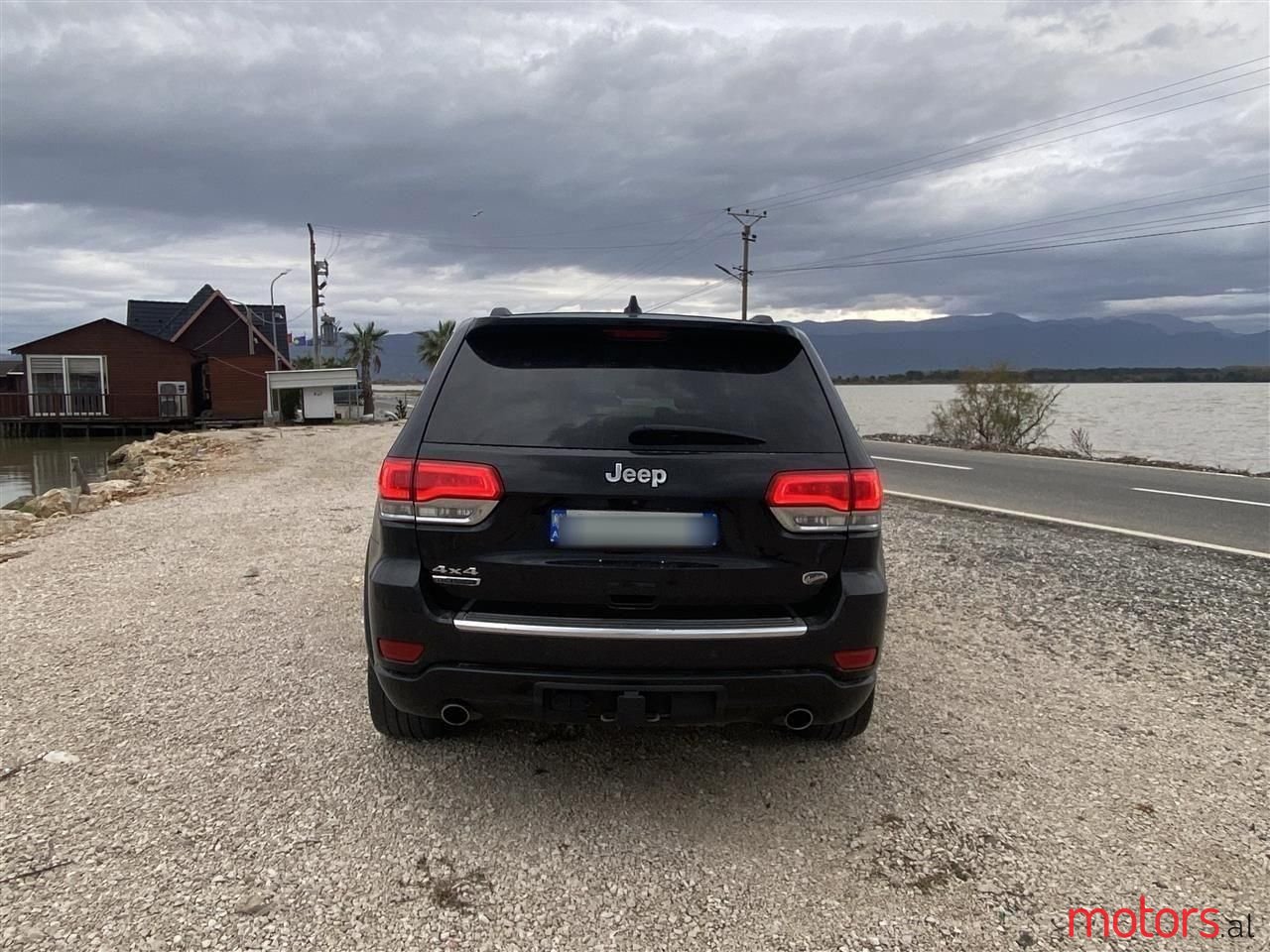 2015' Jeep Cherokee photo #1
