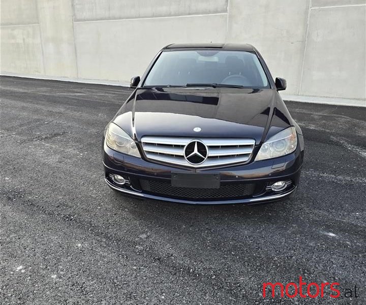 2009' Mercedes-Benz C 320 photo #1