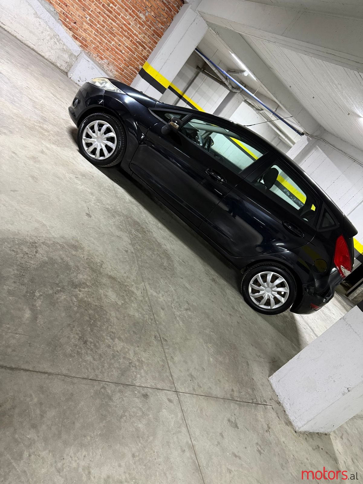 2010' Ford Fiesta photo #5