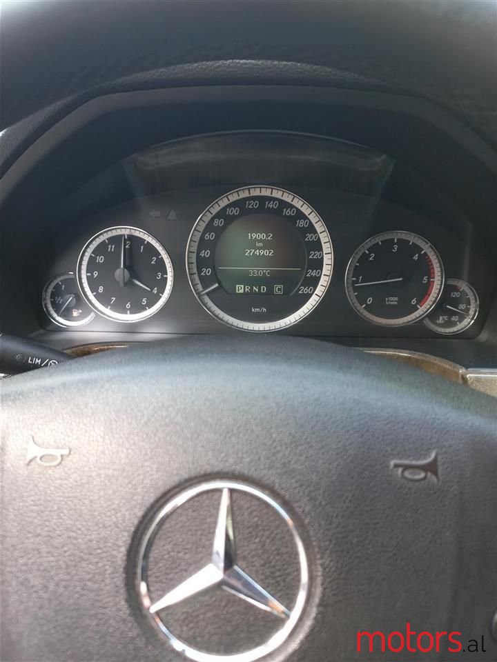 2009' Mercedes-Benz E 200 photo #5
