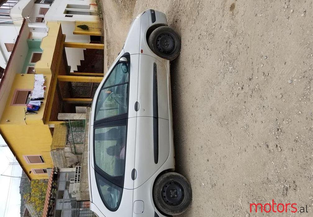 1999' Renault Scenic photo #1