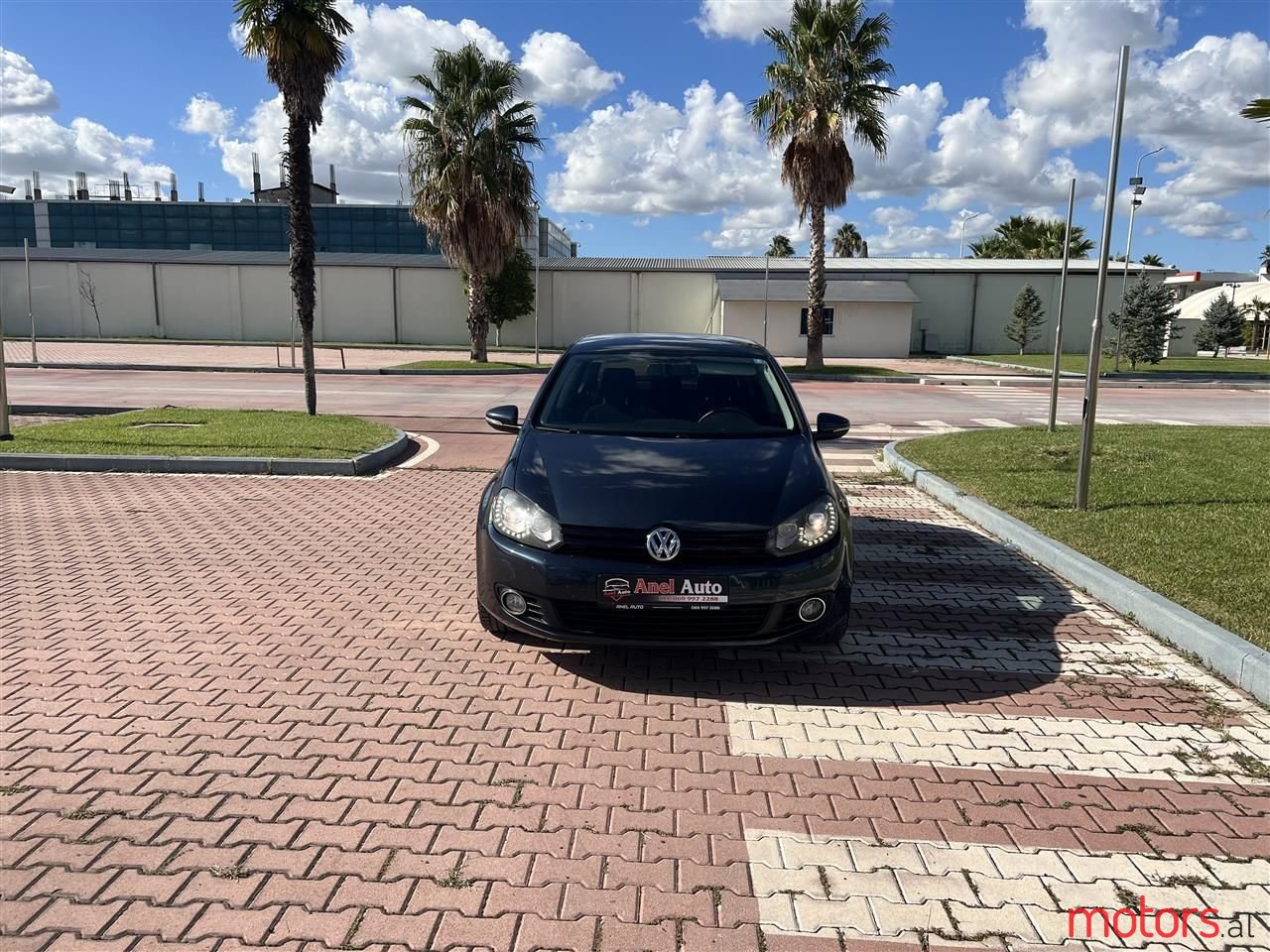 2012' Volkswagen Golf photo #2