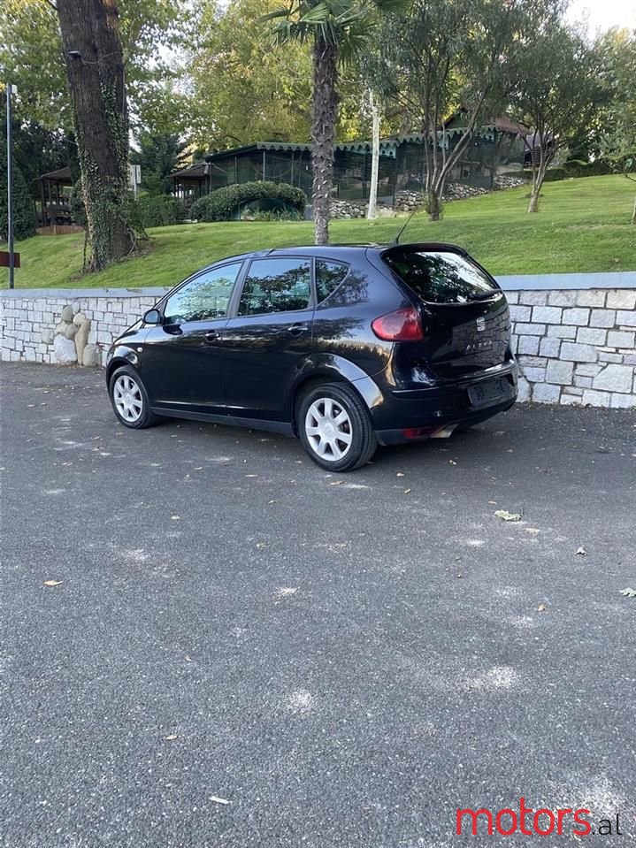 2005' SEAT Altea photo #2