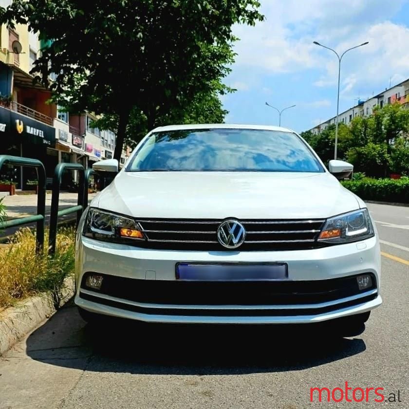 2015' Volkswagen Jetta photo #1