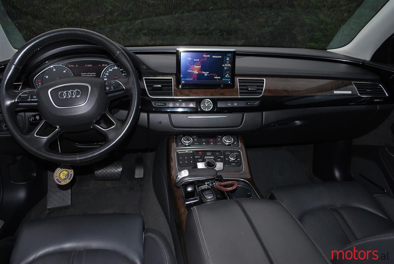2013' Audi A8 photo #3