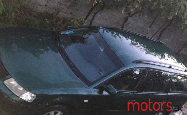 1999' Volkswagen Passat photo #1