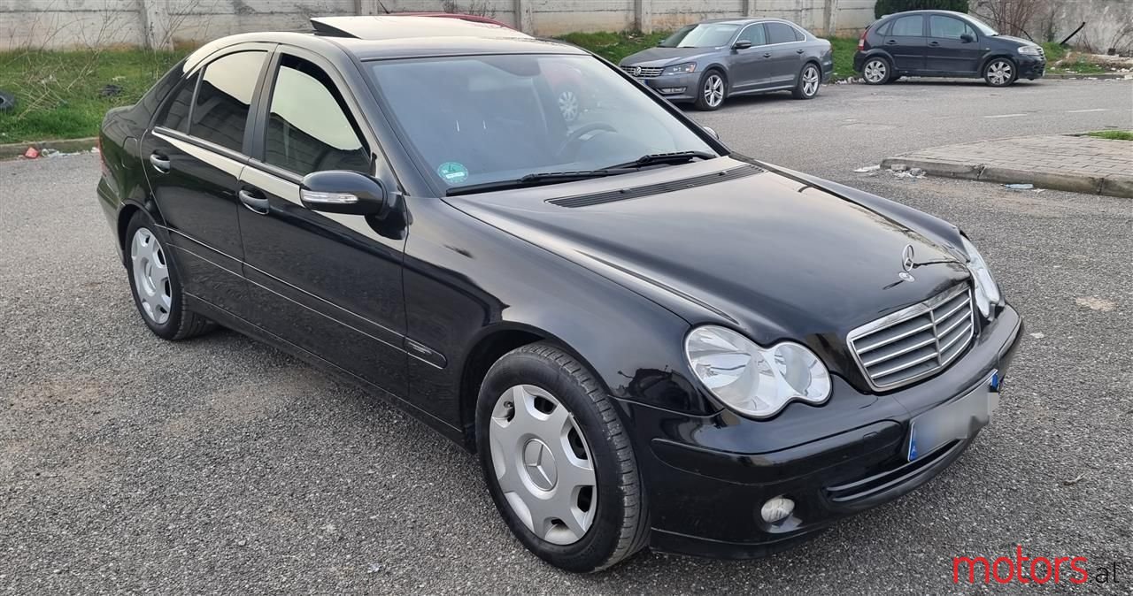2005' Mercedes-Benz C 200 photo #5