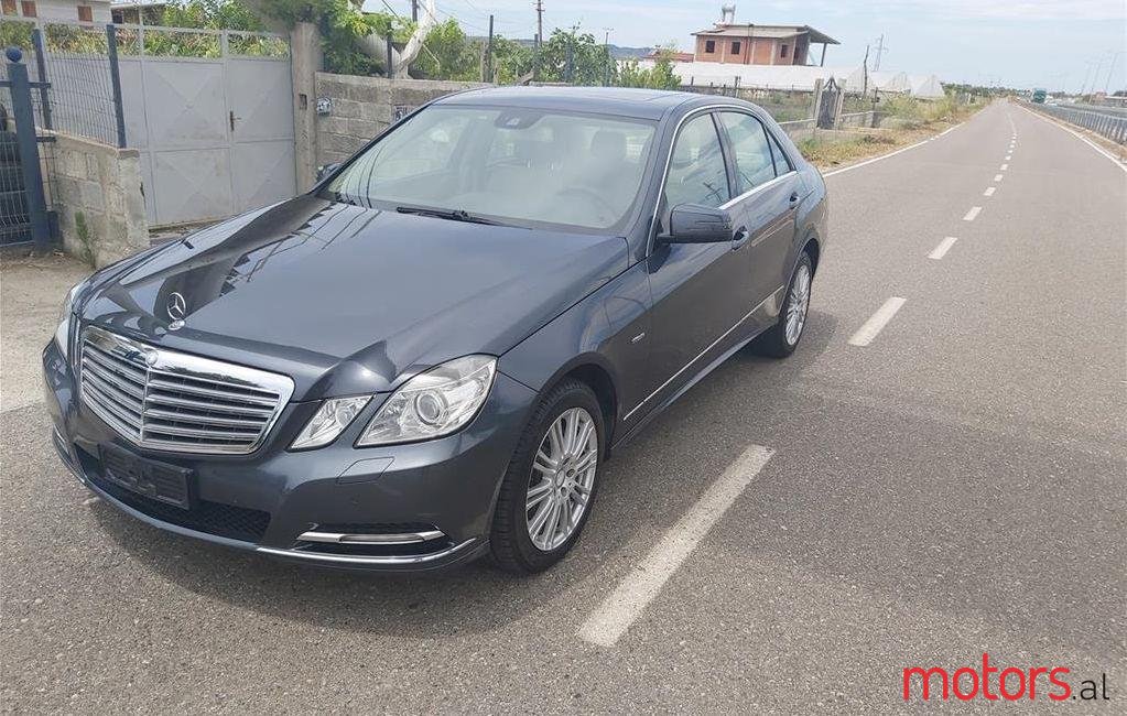 2010' Mercedes-Benz 250 photo #1