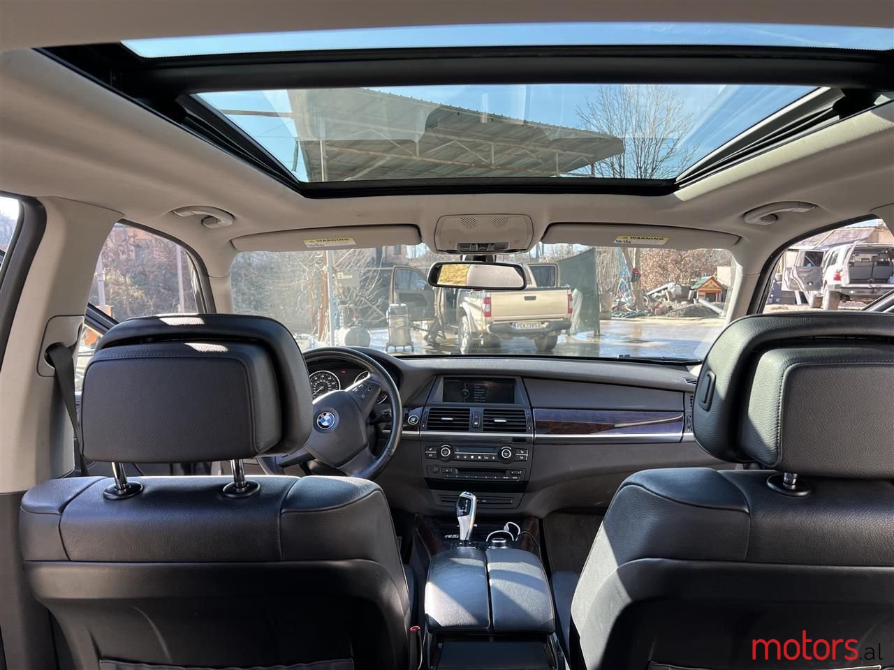 2010' BMW X5 photo #5