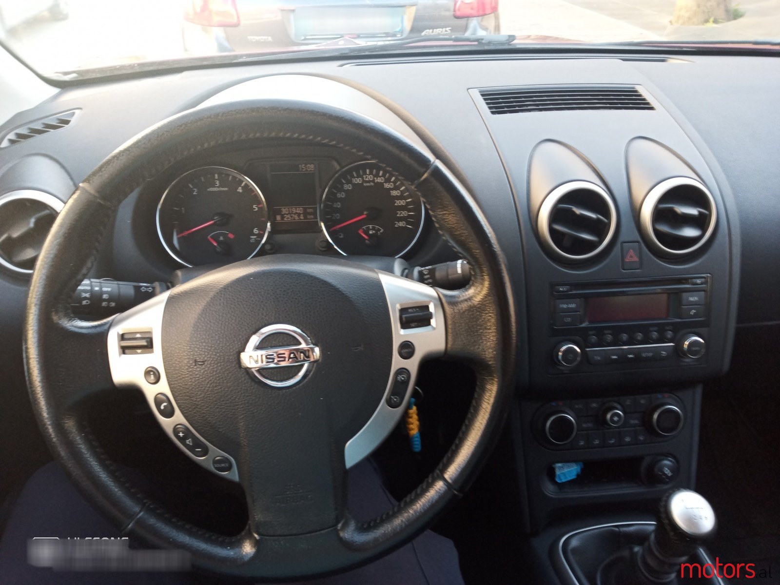2012' Nissan Qashqai+2 4x4 photo #4