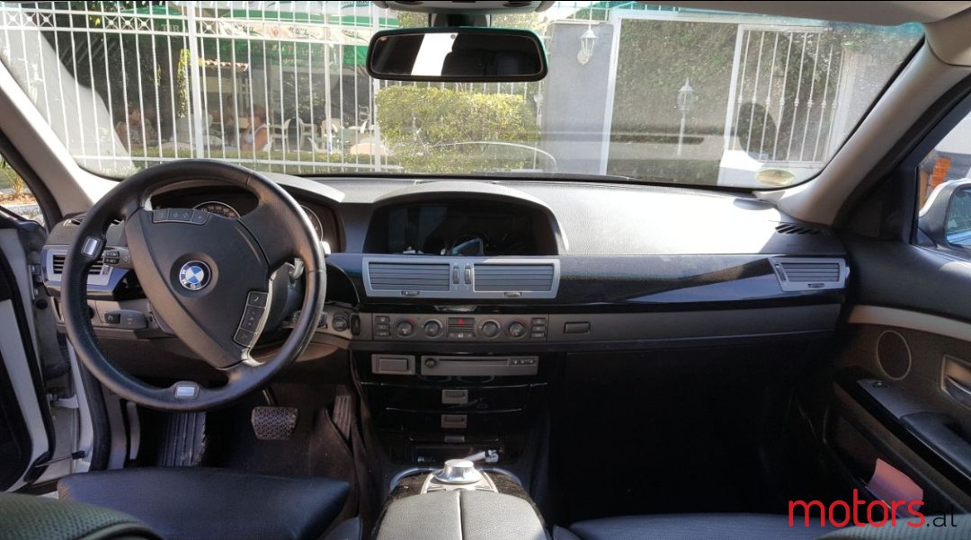 2006' BMW 745 photo #1