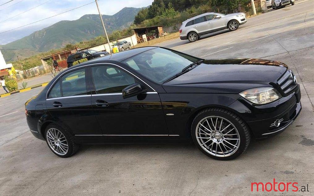 2008' Mercedes-Benz C 220 photo #1