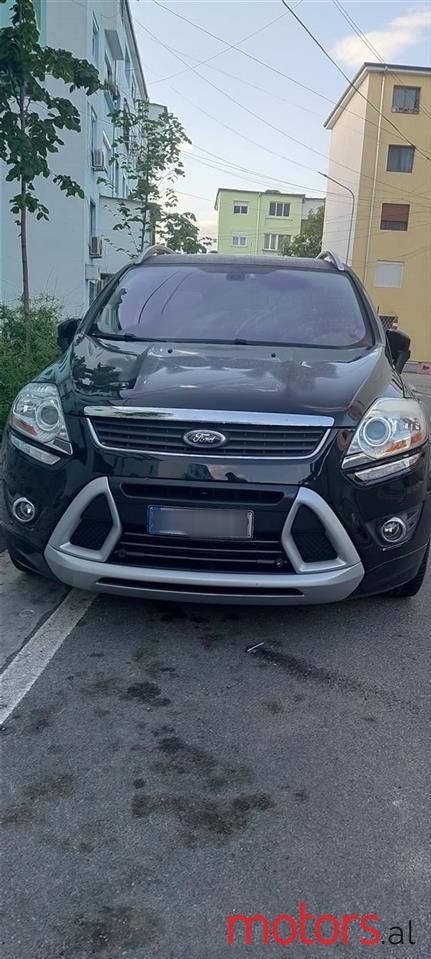 2012' Ford Kuga photo #2