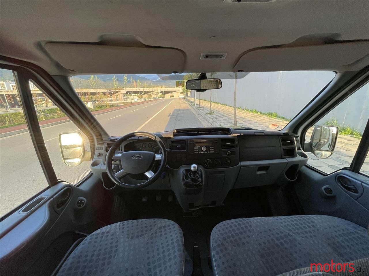 2010' Ford Transit photo #4