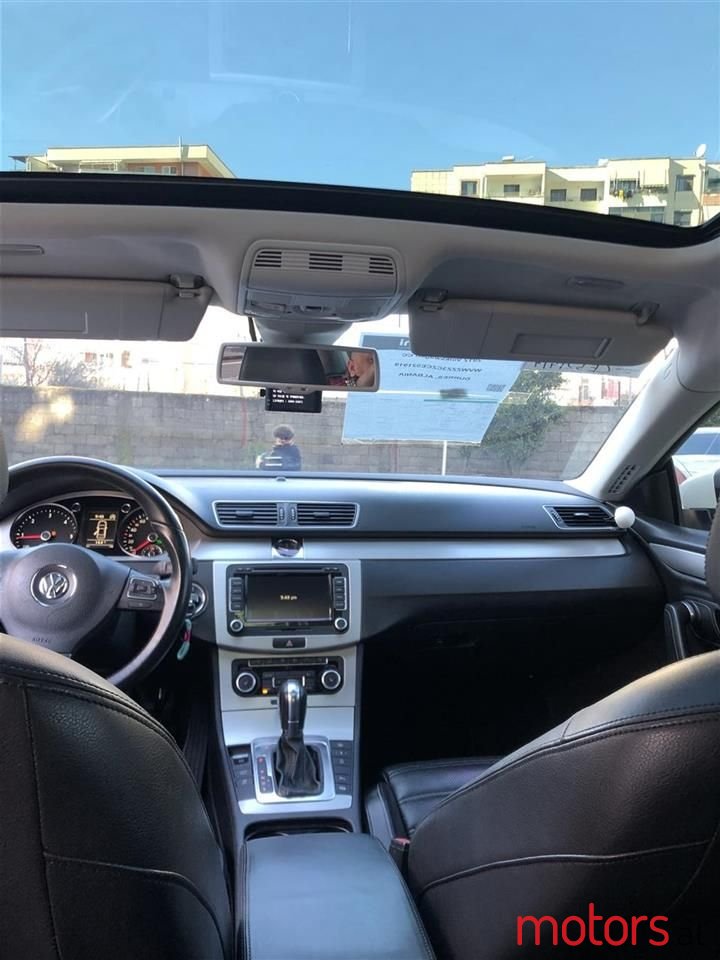 2012' Volkswagen photo #5